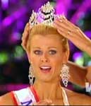 Andrea Preuss crowned Mrs. America 2005